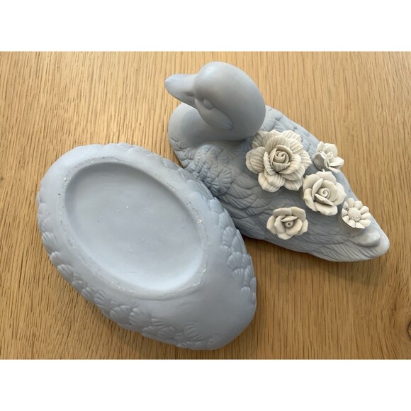 Jasper Ware Wedgewood Blue Duck & Flowers Trinket Dish - Picture 5 of 8
